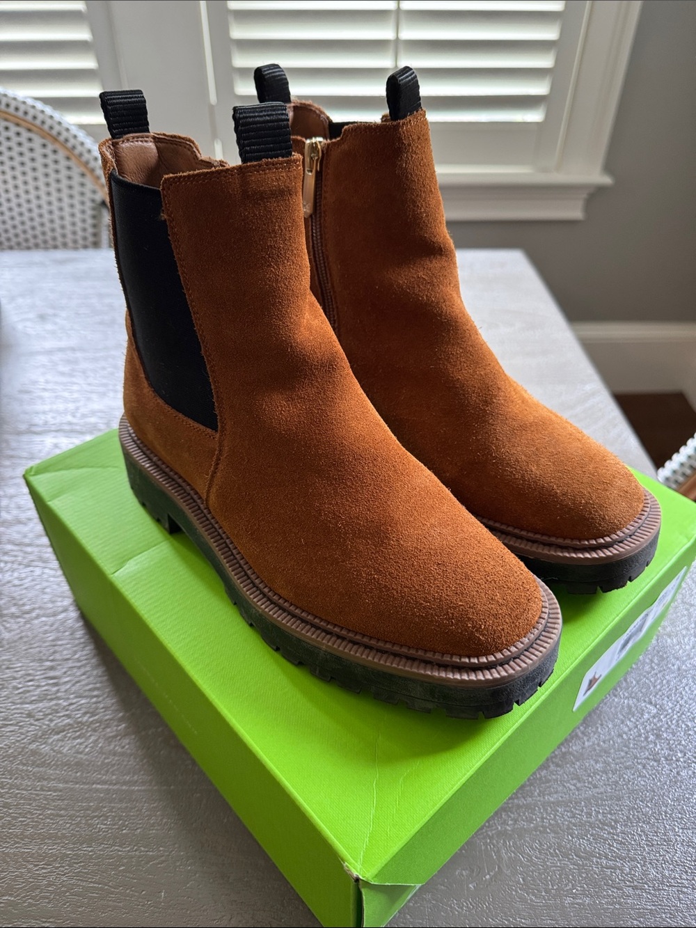 Sam Edelman Laguna Kids Chelsea Boots, size 4